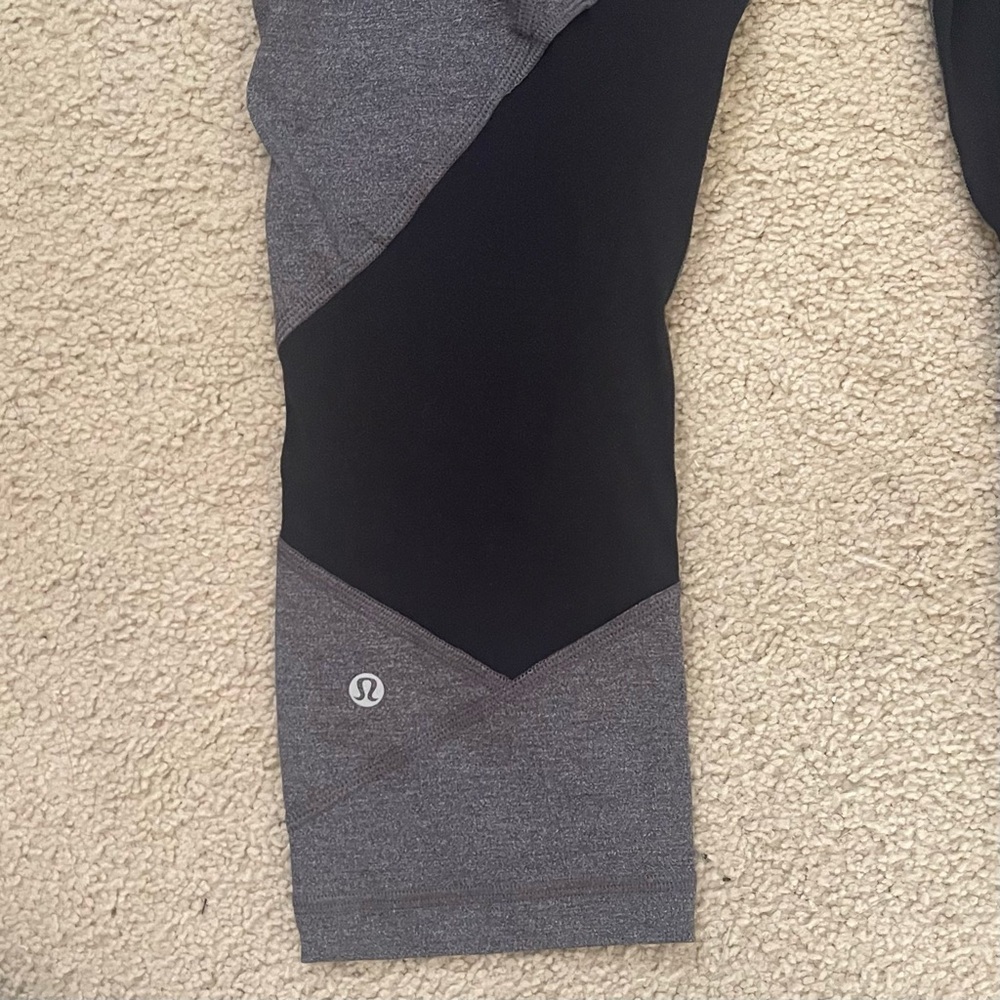 Lululemon Leggings - Picture 5 of 9